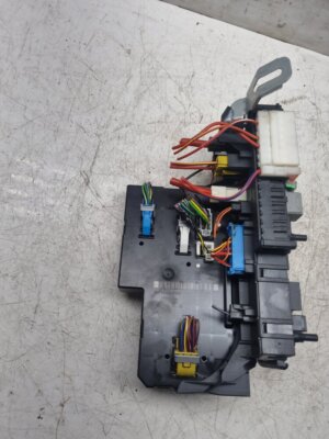 MERCEDES E CLASS W212 FUSE BOX 2129000022 2013-2017