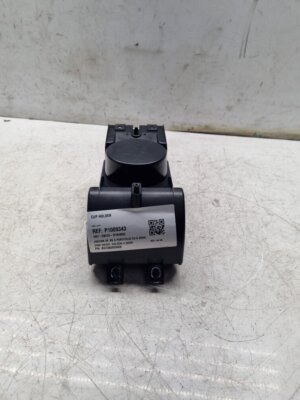 JAGUAR XF X250 CENTER CONSOLE CUP HOLDER 8X23600D00B 2009-2015