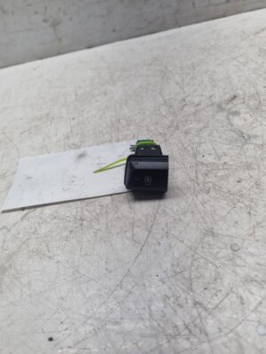 PEUGEOT 208 DOOR LOCKING SWITCH BUTTON 9675088320 2012-2019