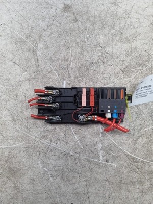 MERCEDES R CLASS W251 FUSE BOX 2115452601 2006-2012