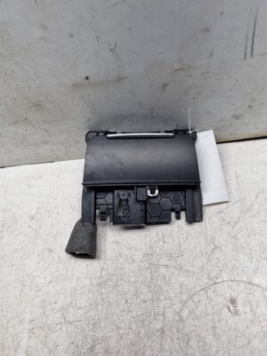 AUDI A4 B8 ASHTRAY CENTRE CONSOLE 8K0857965 2007-2015