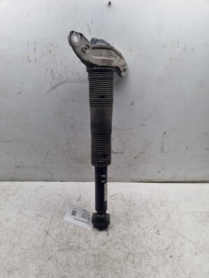 RANGE ROVER EVOQUE L551 SHOCK ABSORBER REAR RIGHT L8D2-18080-AB 2018-2024