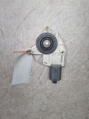 MERCEDES VITO W447 WINDOW MOTOR PASSENGER SIDE FRONT A9068300754 2014-2024