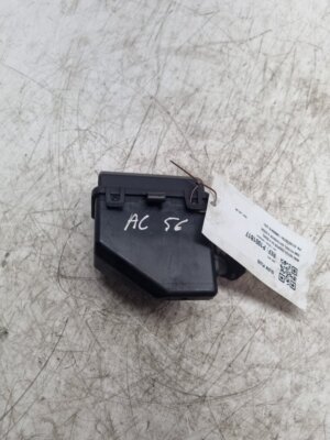 MINI HATCH COOPER R56  FUSE RELAY 1.6PETROL 2755704 06-12