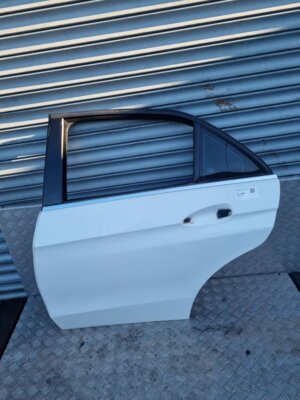 MERCEDES E CLASS W204 DOOR BARE REAR PASSENGER WHITE 2009-2014