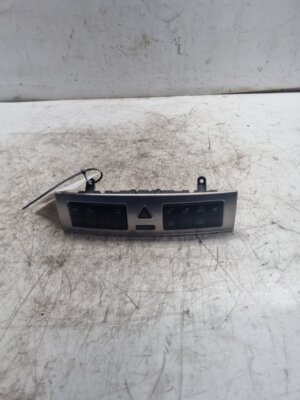 MERCEDES C CLASS W203 HAZARD SWITCH 2038702210 2000-2007