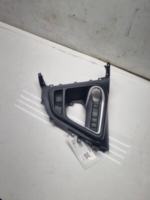 BMW I8 CENTRE CONSOLE AROUND GEARSTICK PARKING SWITCH COMFORT 158577-18 2014-18