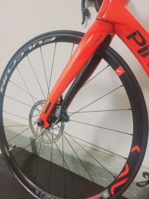 2021 Pinarello Race Bike Size 53