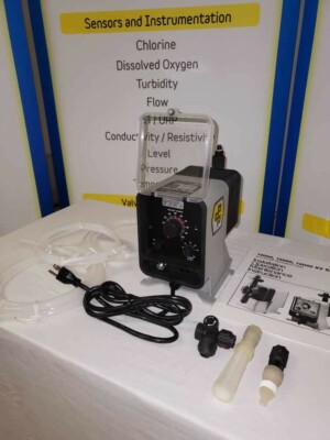 Diaphragm Chemical Metering Pump Flow 150 psi 115//230VAC Adjustable Output Pulsafeeder MD1DKTPN1A 696.00 GPD Max