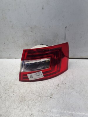 SKODA OCTAVIA MK3 REAR TAIL LIGHT RIGHT SIDE 18414002 2012-2015 