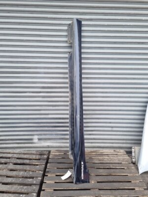 BMW 5 SERIES E60 SIDE SKIRT LEFT PASSENGER SIDE 04-10 SALOON 