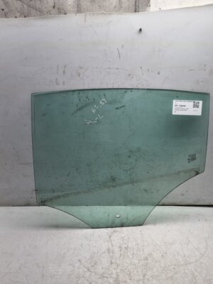 JAGUAR XF DOOR WINDOW GLASS REAR PASSENGER SIDE C2Z2827 2011-2015 SALOON