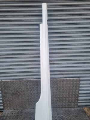 MERCEDES C CLASS W205 SIDE SKIRT RIGHT SIDE WHITE 2015-2019 COUPE