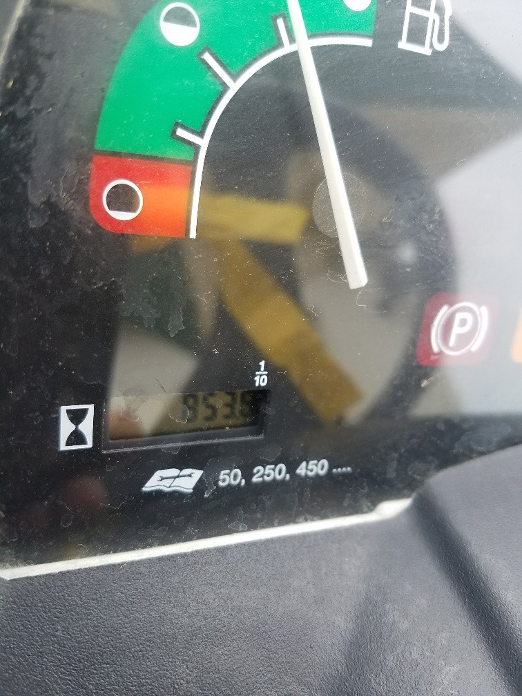 JOHN DEERE X475 LAWN MOWER