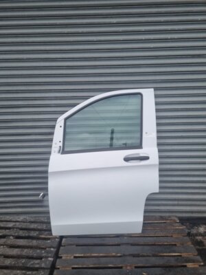 MERCEDES VITO W447 MK3 DOOR FRONT LEFT SIDE ARCTIC WHITE PAINT 9147 19-24 