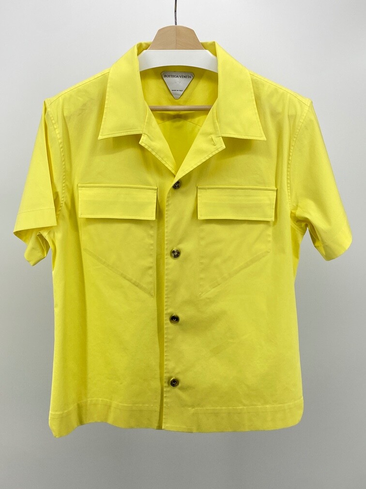 Tシャツ・カットソー BOTTEGA VENETA Men T-shirt Yellow Cream 678546VKLZ0 9071 Bottega Veneta® Men's Cotton Crochet T-Shirt in Bone/cloud