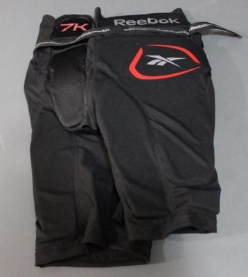 $85 Reebok 7K JR Roller Hockey Girdle Size JR M Black / Red NEW