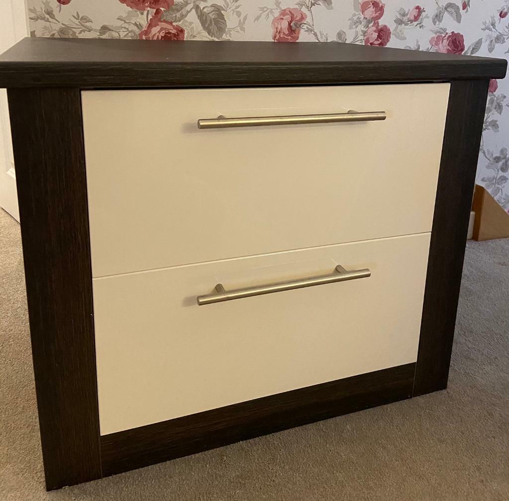 Sharps bedrooms cosmopolitan bedside drawers ivory gloss in