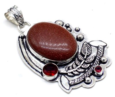 925 Sterling Silver Sunstone & Mozambique Garnet Gemstone Jewelry Pendant Size-2