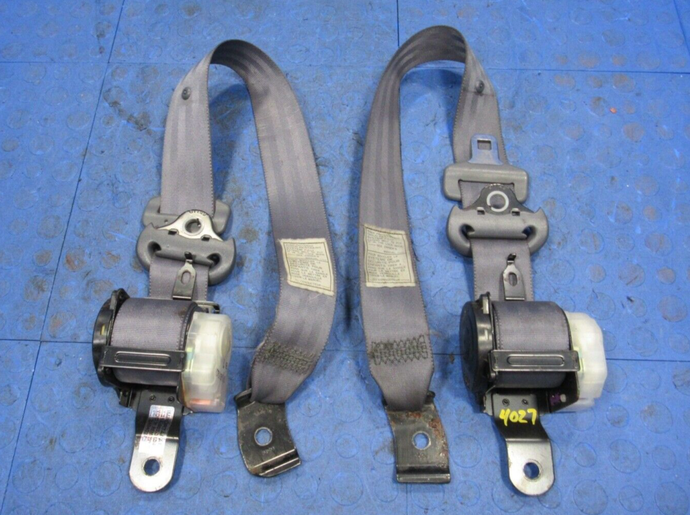 1991-1994 Toyota Land Cruiser Rear 2nd Row Right Left Seat