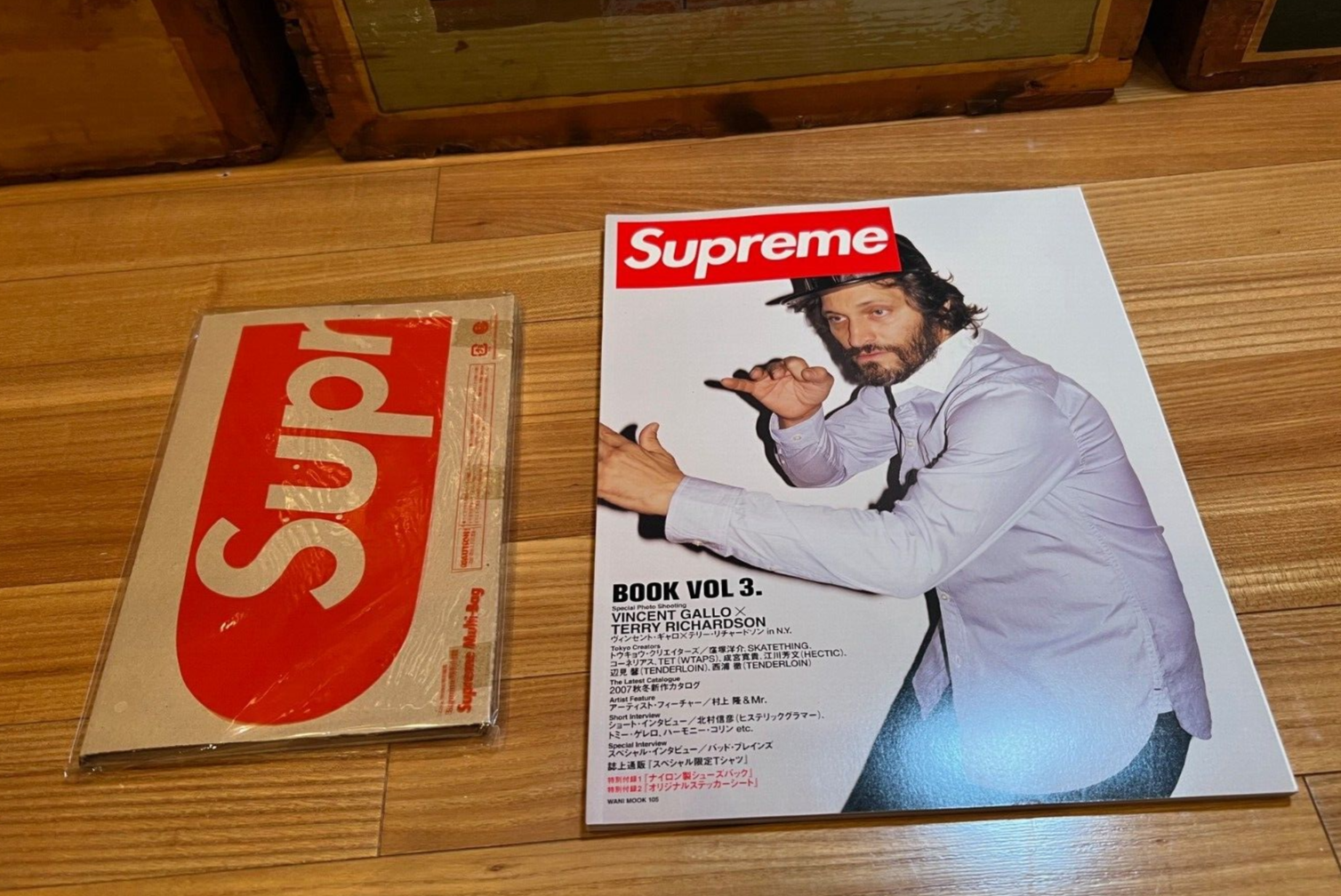 2007-2008 Supreme NYC Book Vol. 3 Japan Magazine Catalog 2007-2008 Supreme NYC Book Vol. 3 Japan Magazine Catalog