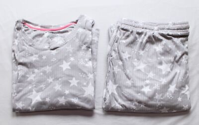 Cuddl Duds Women's Plus Star Printed Pajama Set EJ3 Light Grey Size 3X
