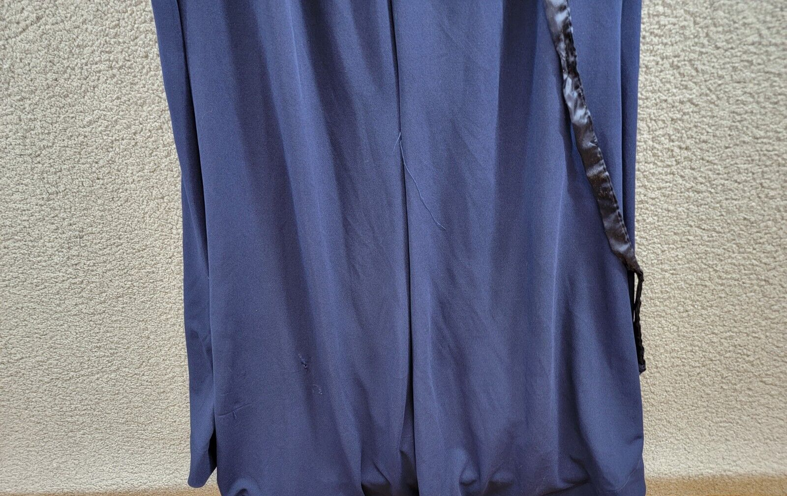 B. Darlin Off-The-Shoulder Lace-Up Gown Juniors 22W Navy Sweetheart Back Zip - Picture 12 of 15