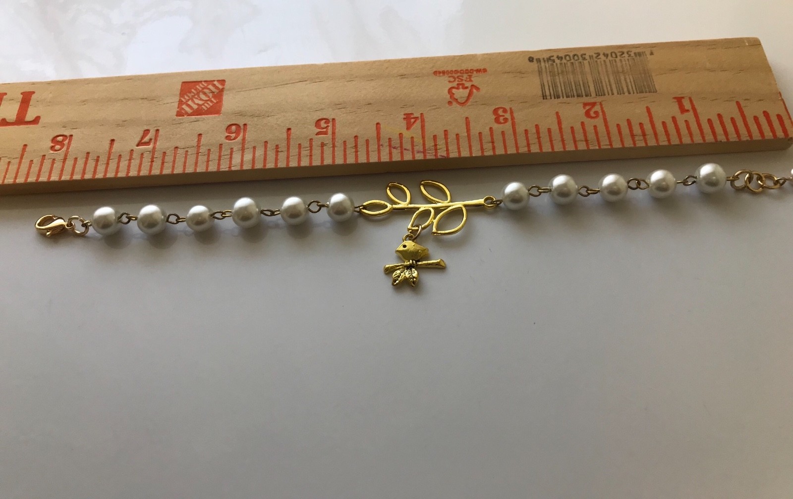 vintage yelow gold and  pearls bird figurin bracelet  8 in