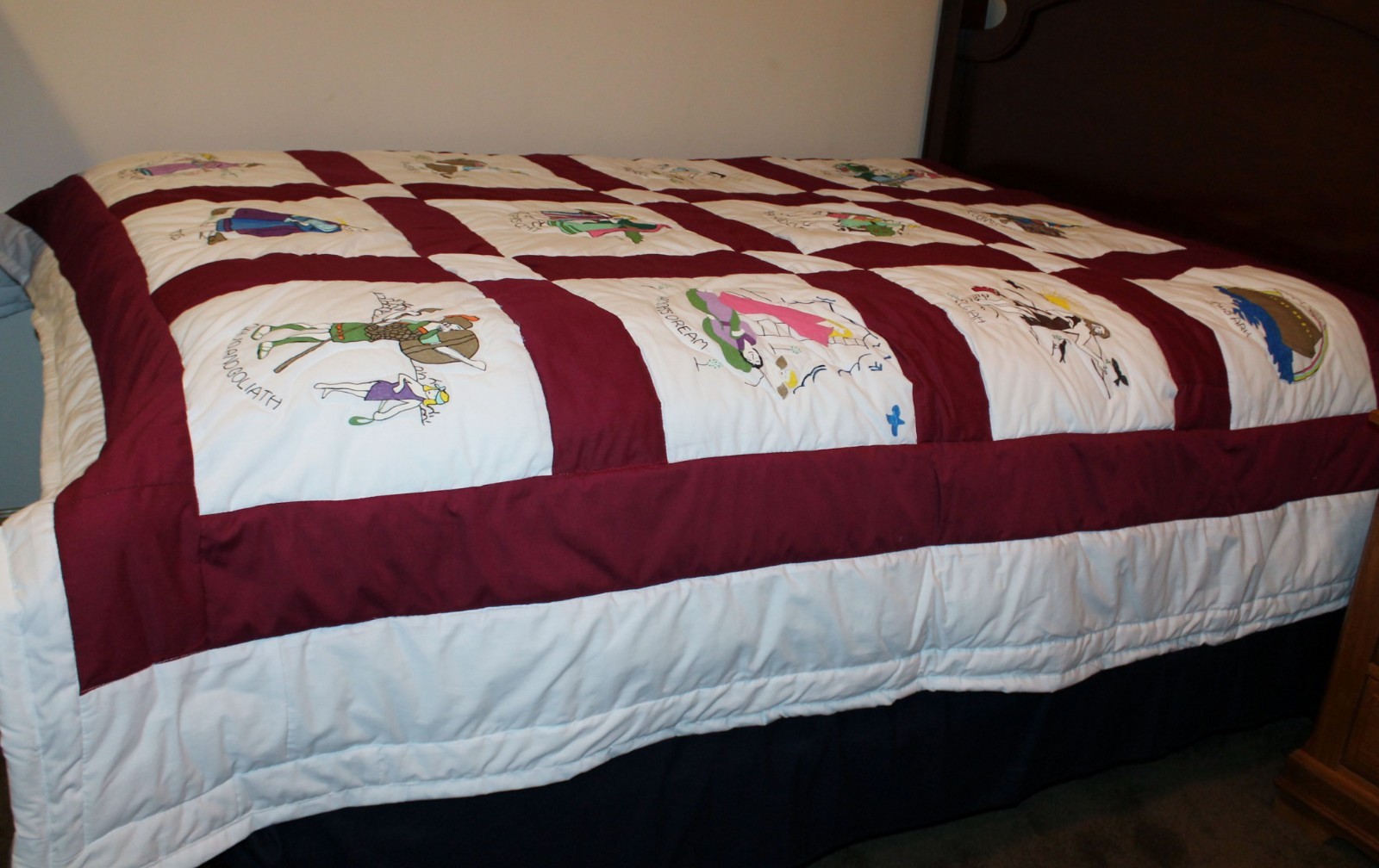 QUILT HOMEMADE CHARACTERS FROM THE BIBLE HAND PAINTED NEW QUEEN SIZE