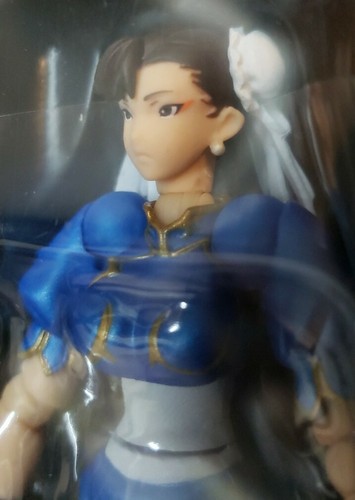 chun Chun-Li Medium kick Street Fighter II Card Carddass 1991