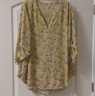 Cato Womans Yellow Floral Blouse Plus Sz 26/28W