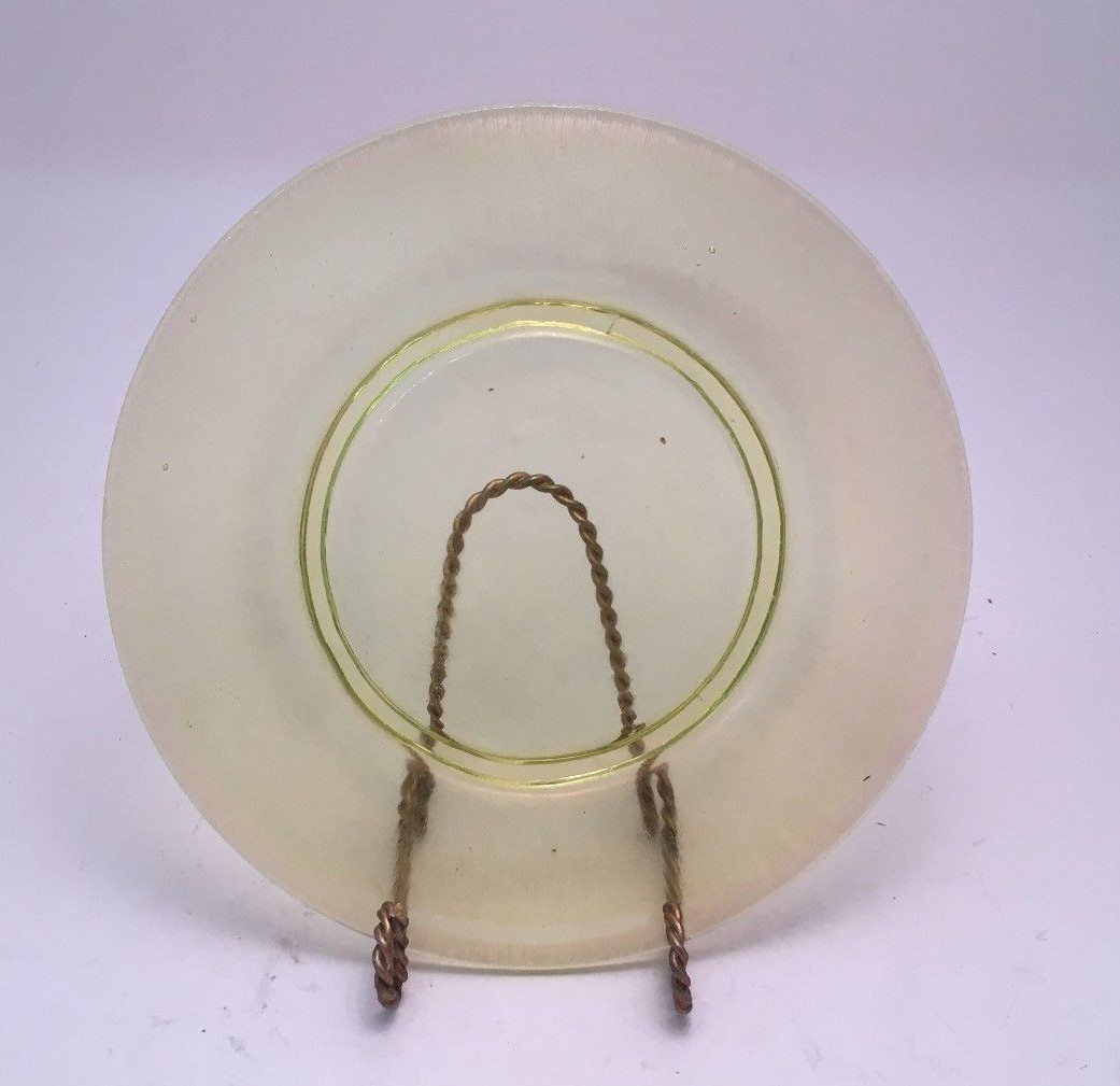 Stretch Vaseline, Uranium Glass 7.5