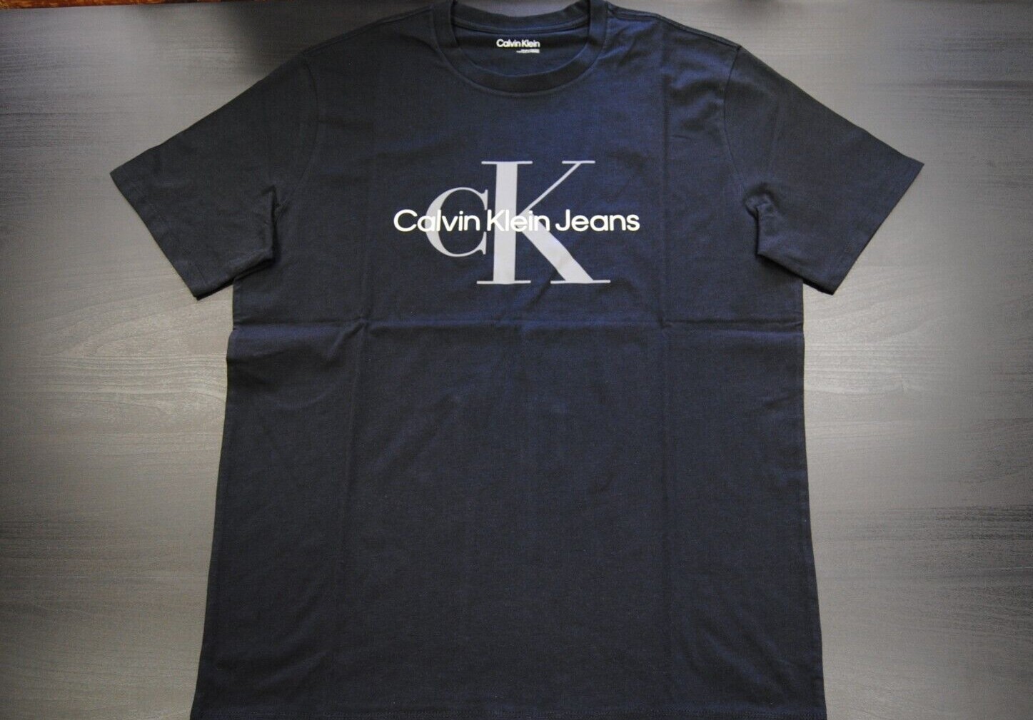   Jeans Core Monologo Pocket Slim Tシャツ 半袖 Buy Calvin Klein Jeans Logo Pocket Slim T-Shirt from Next USA