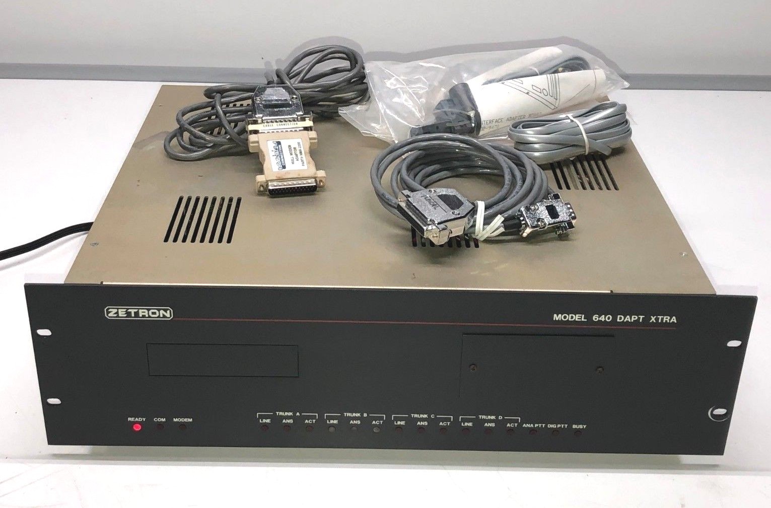 Zetron 640 DAPT XTRA Paging Transmitter Terminal w/ Extras 4 Line Term Block OPT