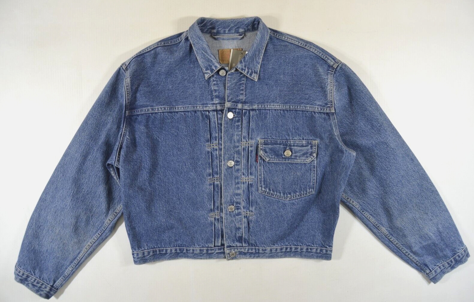 Mens VINTAGE LEVIS 70501 04 14 TYPE 1 TRUCKER JACKET size Mens VINTAGE LEVIS 70501 04 14 TYPE 1 TRUCKER JACKET size