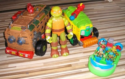 Teenage Mutant Ninja Turtles TMNT Konvolut Shellraiser Bus Boot Michelangelo