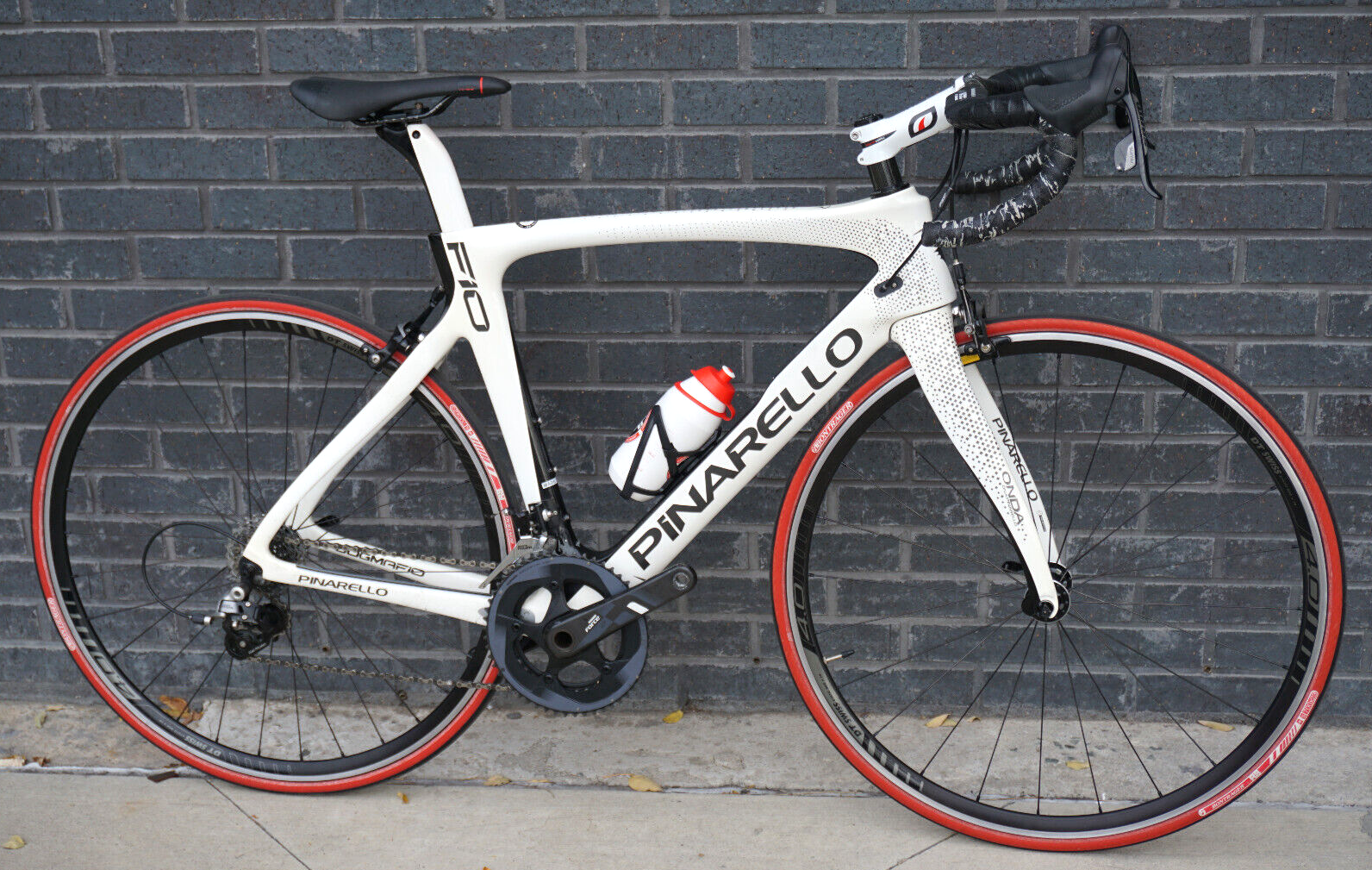 Pinarello Dogma F10 53cm Rim Brake , 10 speed | eBay Pinarello Dogma F10 53cm Rim Brake , 10 speed | eBay