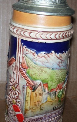 Vintage Garmisch-Parkenkirchen Floriansplatz Brunnen German Beer Stein With Lid