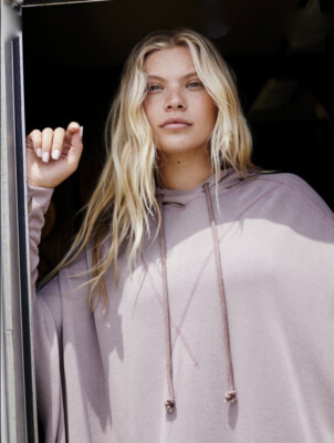 

Толстовка-пончо Free People Movement Swinging It, легкая лаванда , НОВИНКА, Lavender