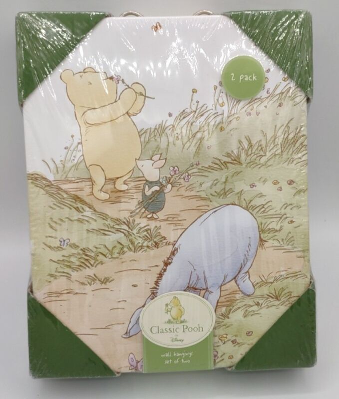 Disney Classic Winnie  The Pooh Wall Hangings Set of Two