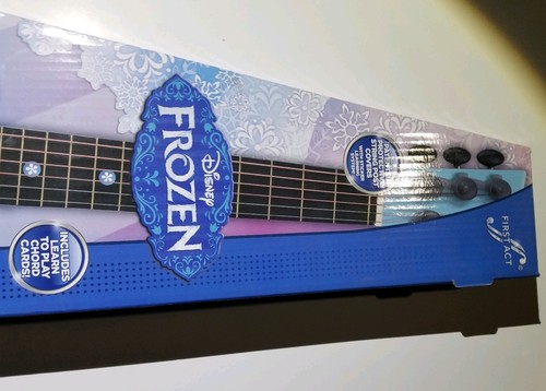 First Act FR705 Disney Frozen Acoustic Guitar