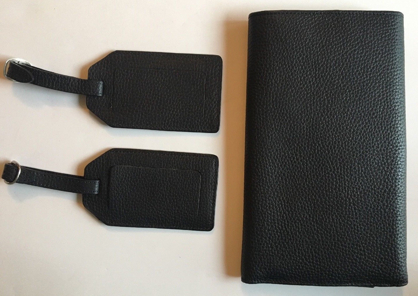 A&K Abercrombie & Kent Luxury Passport Holder Travel Organizer & 2 luggage tags