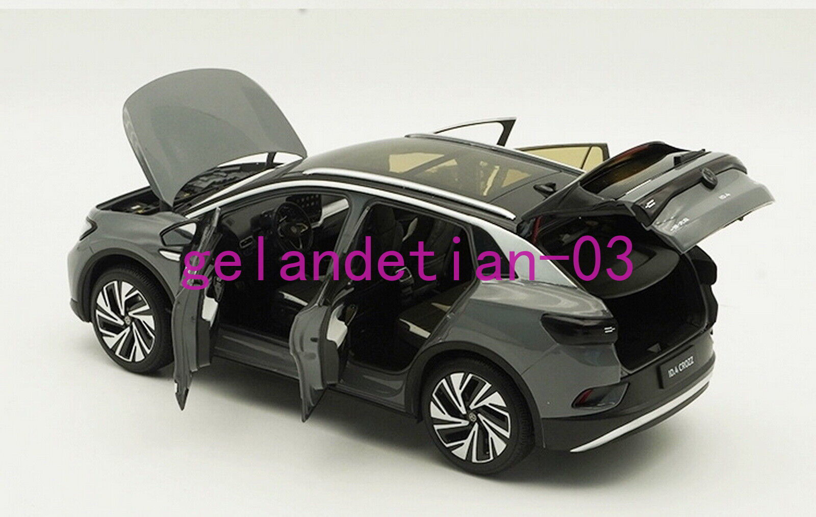 1/18 Scale Volkswagen ID.4 CROZZ SUV Gery Diecast Car Model