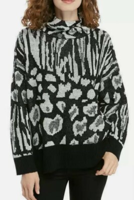 New Directions Women's XL/XXL Animal Jacquard Funnel Neck Tunic Sweater 