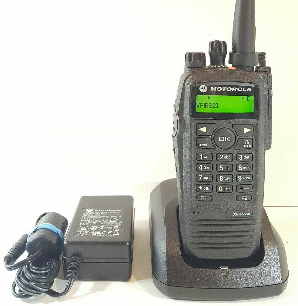 MOTOROLA MOTOTRBO XPR 6550 VHF 136-174 MHz TDMA DMR 2 Way