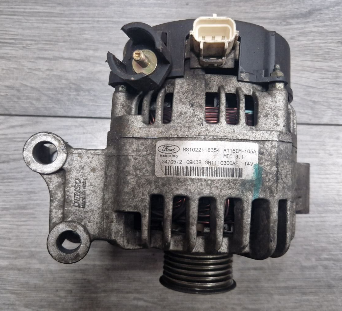 まー　アドニス30点 ✓ GENUINE FORD C-MAX / FOCUS MK2 1.6 PETROL ALTERNATOR 3N11