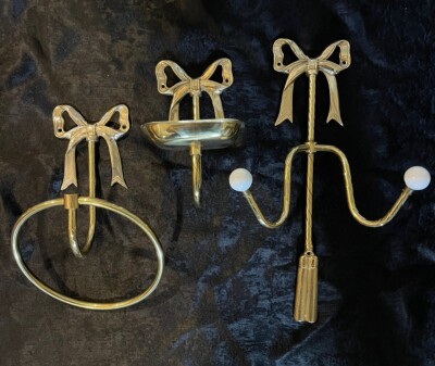 Vintage Spiegel Solid Brass Bow Wall Mounted Bathroom Set