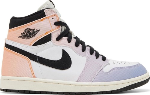 

[DX0054-805] Мужские кроссовки Air Jordan RETRO 1 HIGH OG SKYLINE, Vivid orange/black/iced lilac/true blue/sail