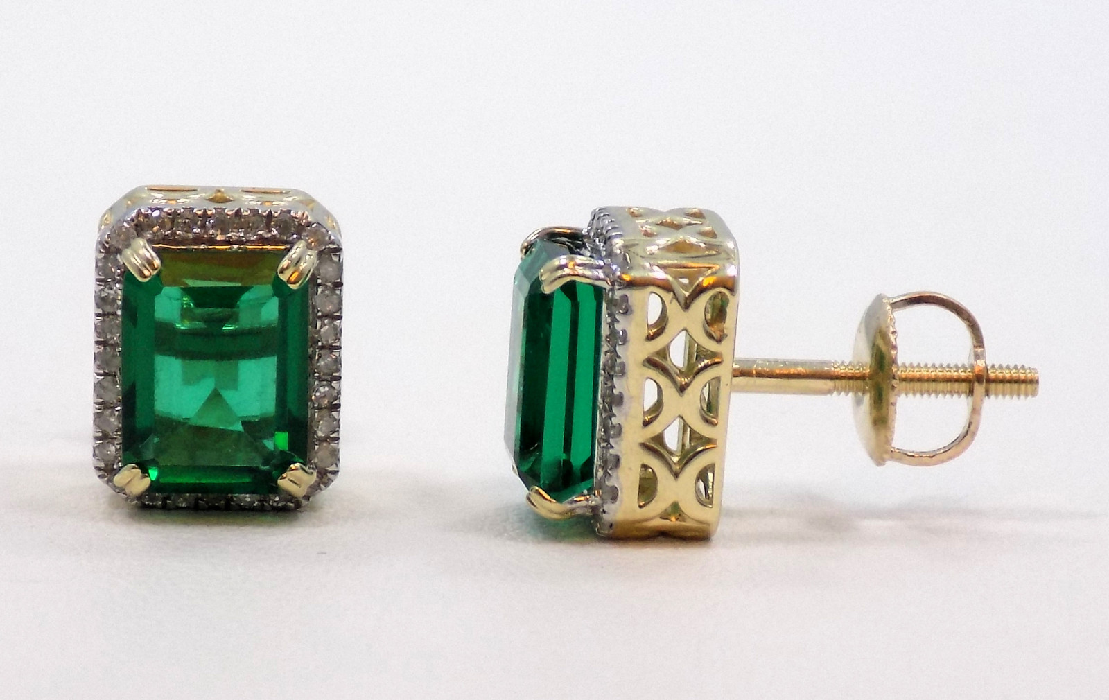 10k Solid Yellow Gold Emerald Green CZ Halo Screw Back Pierced Earrings