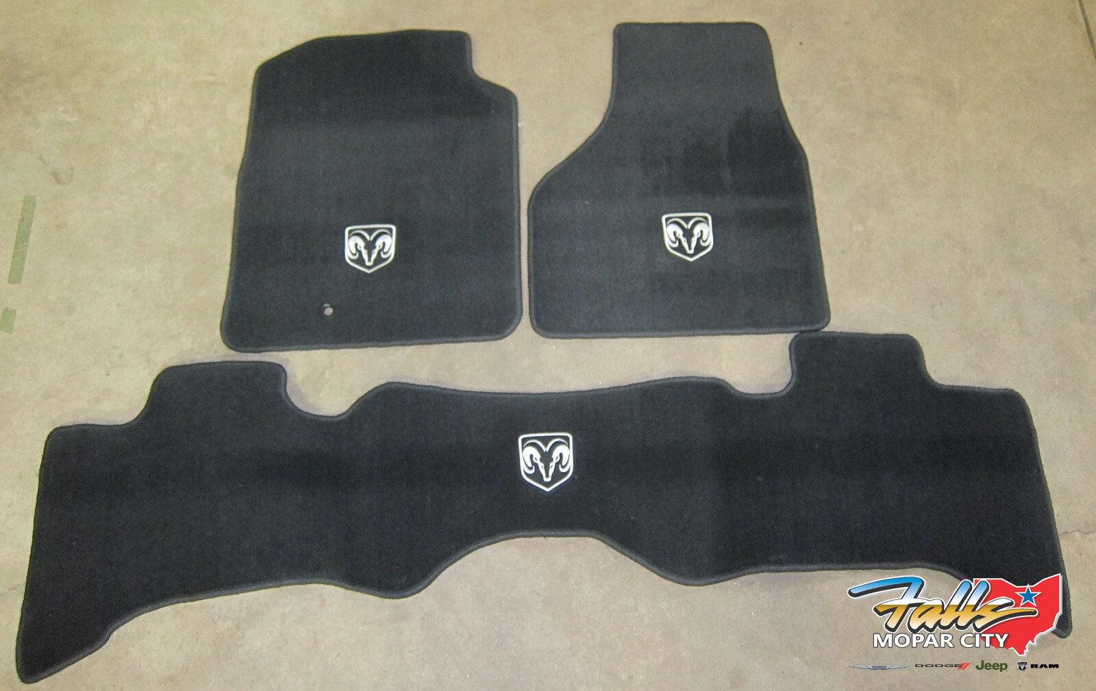 20092012 Dodge Ram 1500 Front/Rear Quad Cab Carpeted Black Floor Mat